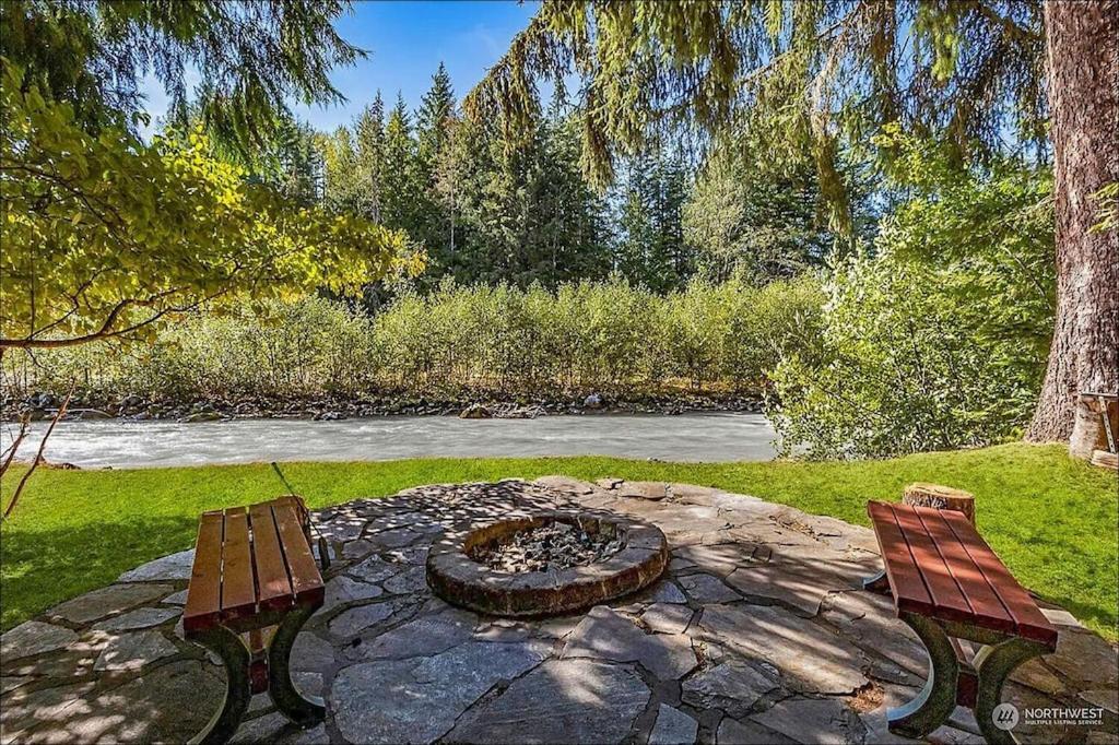 Greenwater New: Steps From White River Near Mount Rainier National Park מראה חיצוני תמונה
