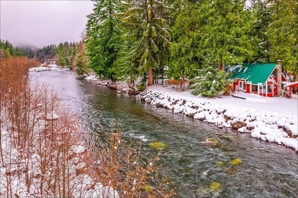 Greenwater New: Steps From White River Near Mount Rainier National Park מראה חיצוני תמונה